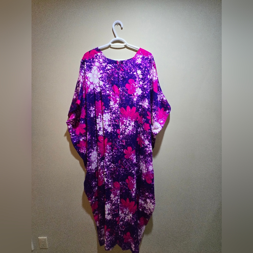 Vintage 1970s Floral Kaftan Dress – Boho Loungewear